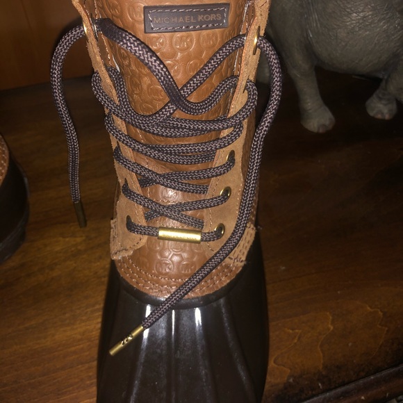 MICHAEL KORS Leather/Rubber Boots - Picture 5 of 11